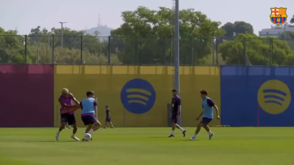 'Ronaldinho, É Você?'. Finta De Lamine Yamal No Barcelona Viraliza