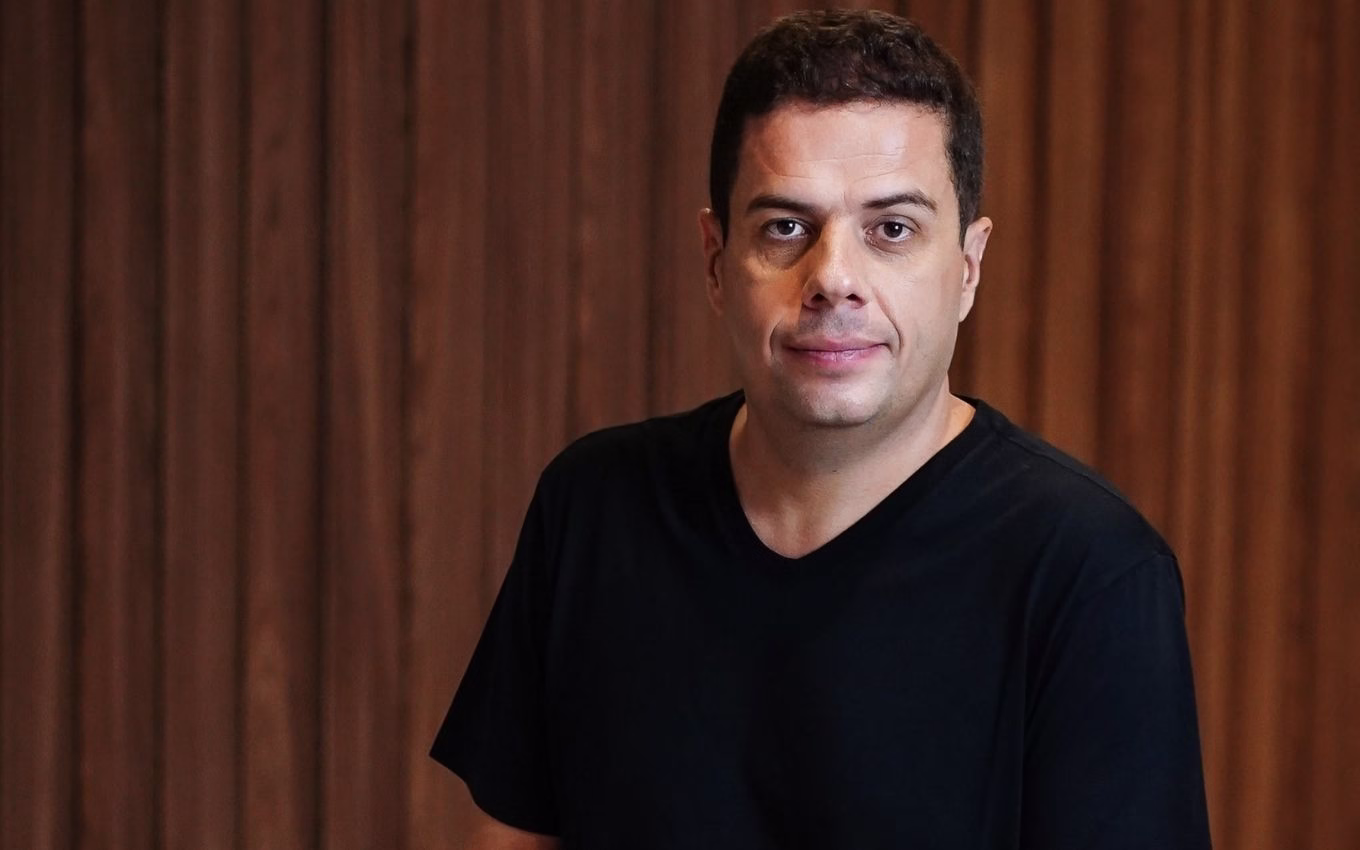 Ele Lotou Mais De 400 Aviões E Usou Essa Inteligência Para Criar Um App · Economia Real