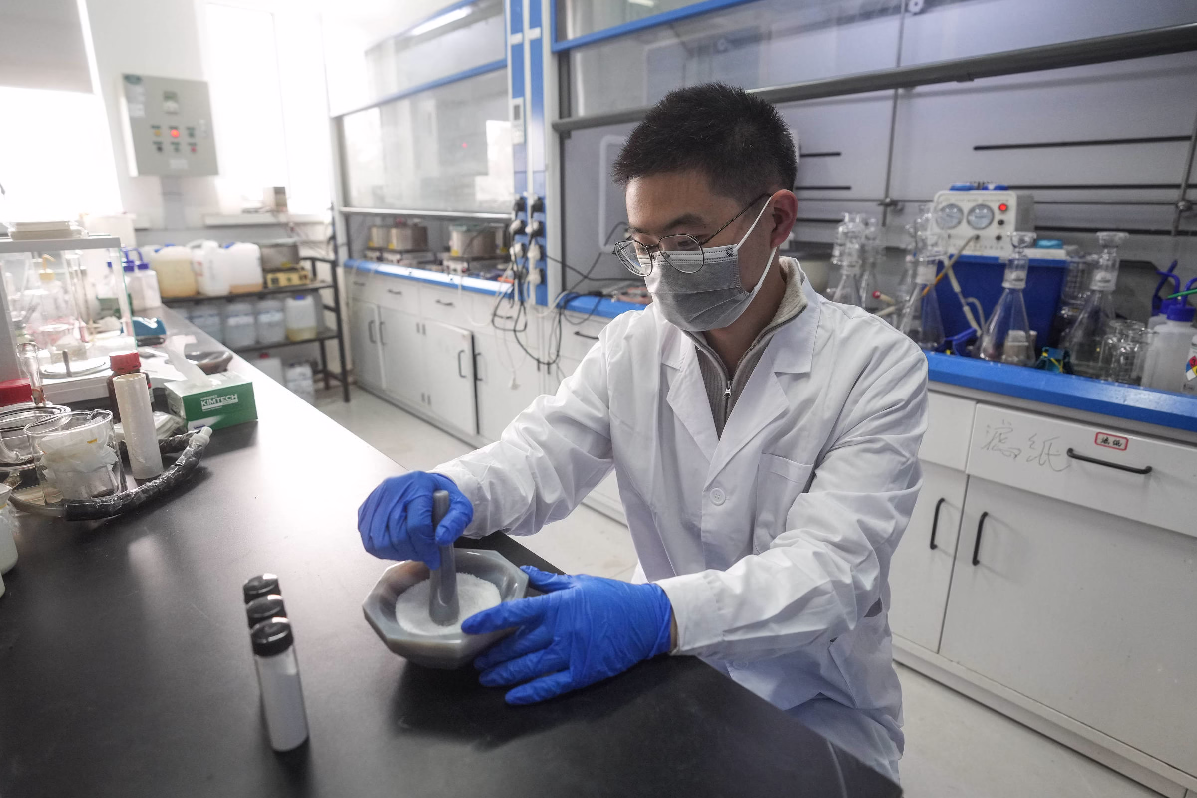 Trump Considera Restrições A Medicamentos Da China - 11/09/2025 - Equilíbrio E Saúde