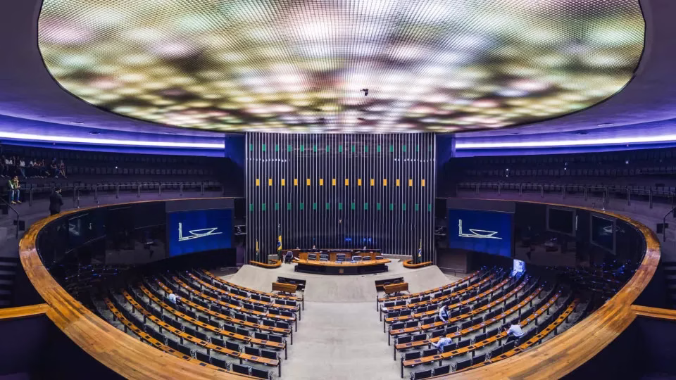 Fim Da Escala 6X1 Avança No Congresso E Eleva Receio De Setores Produtivo E Financeiro