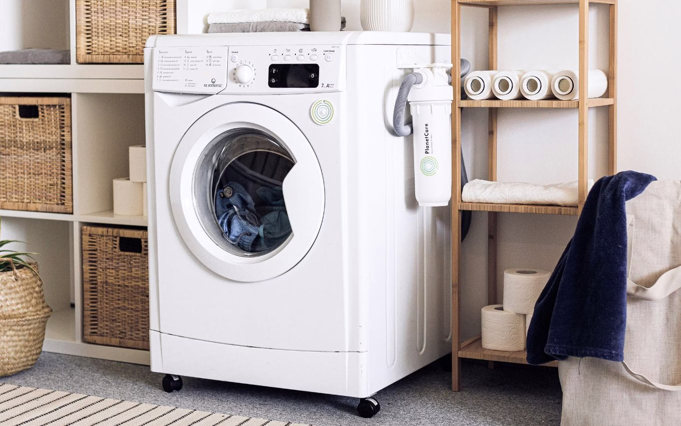 Publicado em 2/4/2026 - 9h00 Erro Comum Ao Usar A Máquina De Lavar Aumenta O Consumo De Energia · Economia Real